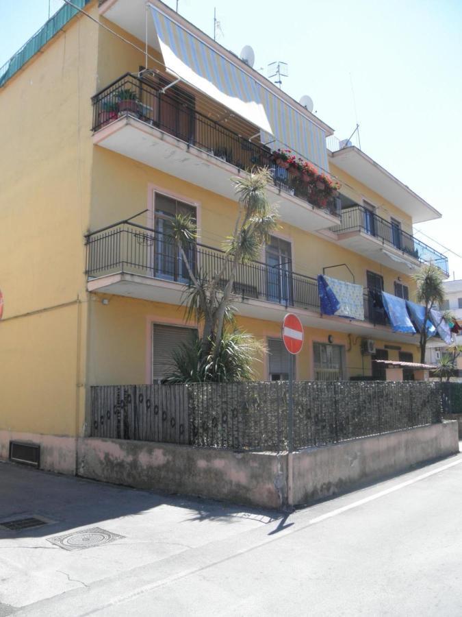 Smile B&B Scafati Eksteriør billede
